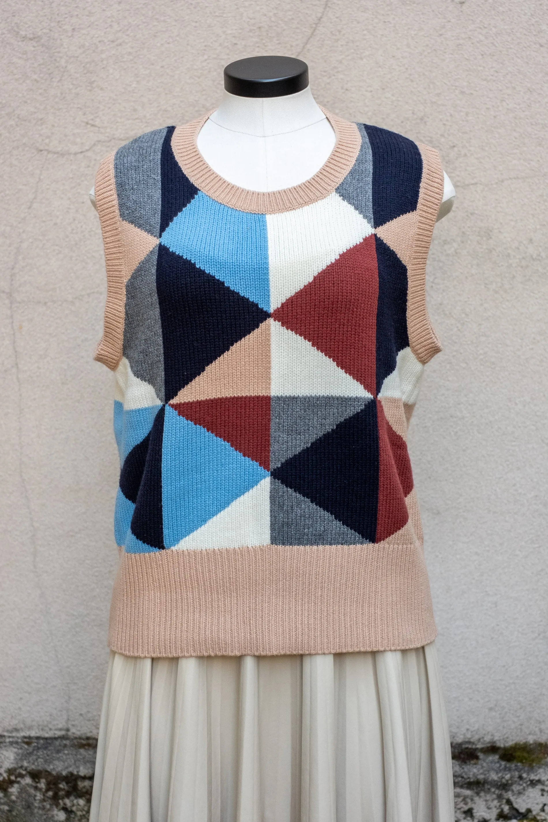 Chinti & Parker Geometric Sweater Vest