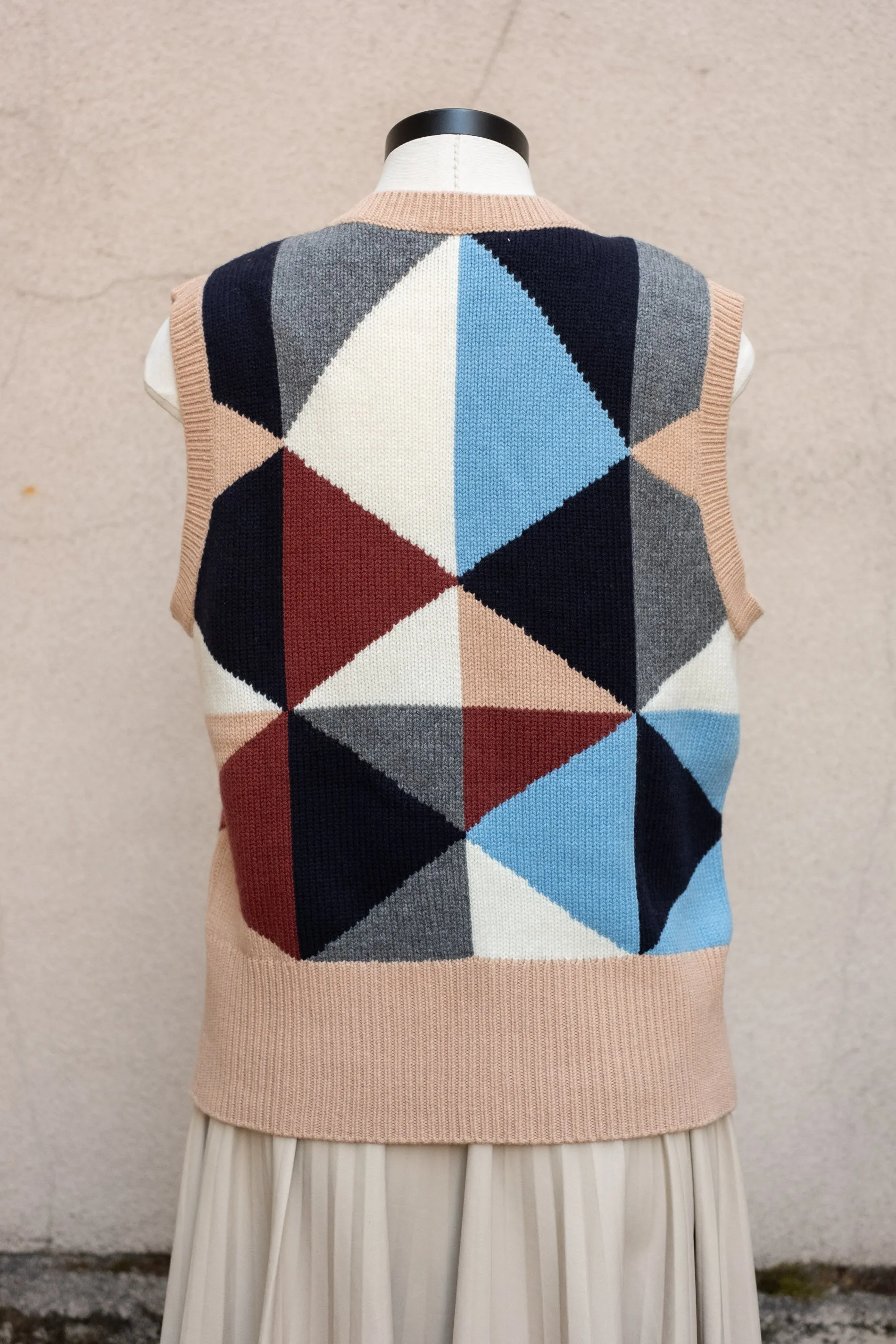 Chinti & Parker Geometric Sweater Vest